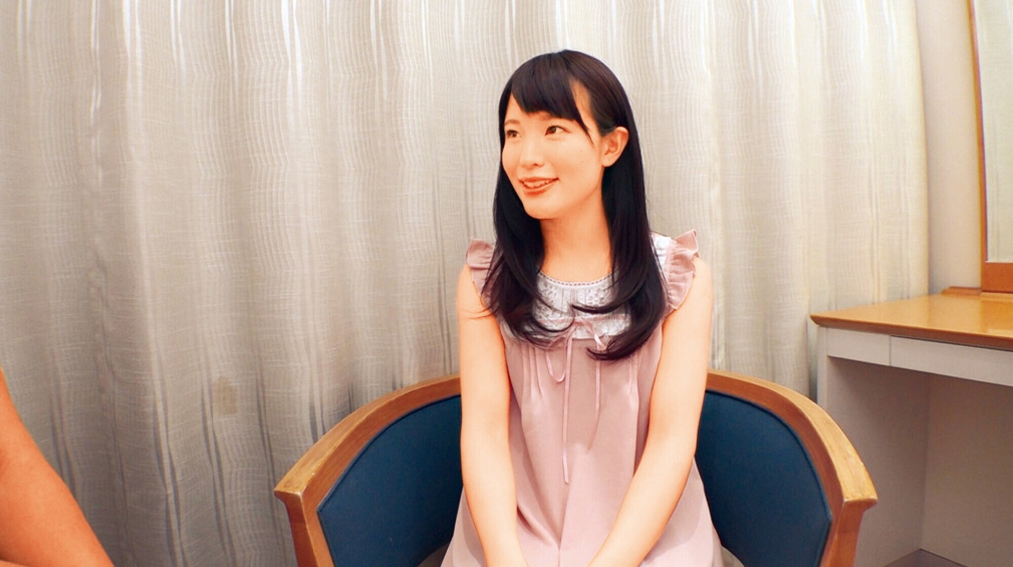 「君だけ特別手当が出るからね」毒親に育てられた田舎育ちのひよこ女子 おじさんと裸で遊ぶ闇バイトでAV出演 12人4時間 画像14