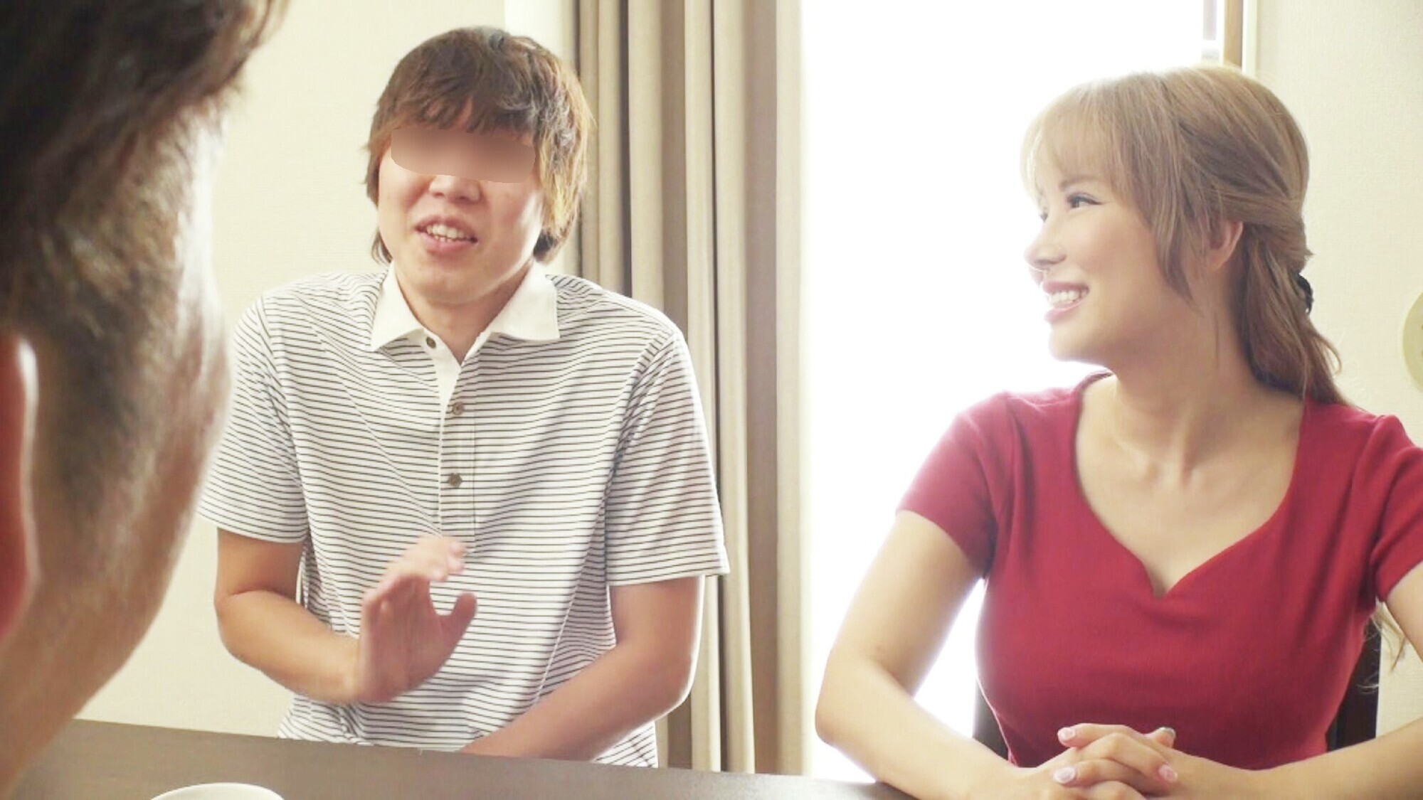 隣の旦那に寝取られる私の爆乳妻 1枚目