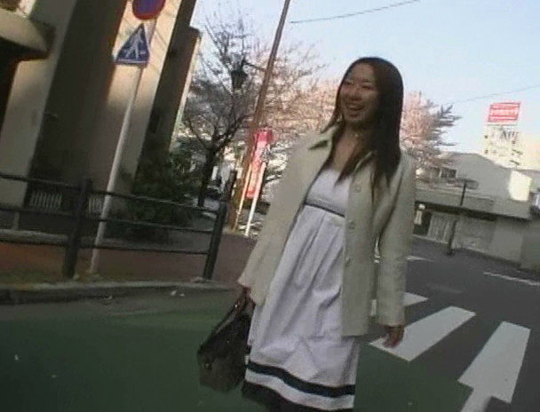 限界知らずの巨乳妻 「奥さん、美味そうな尻と乳してまんな~」 画像1