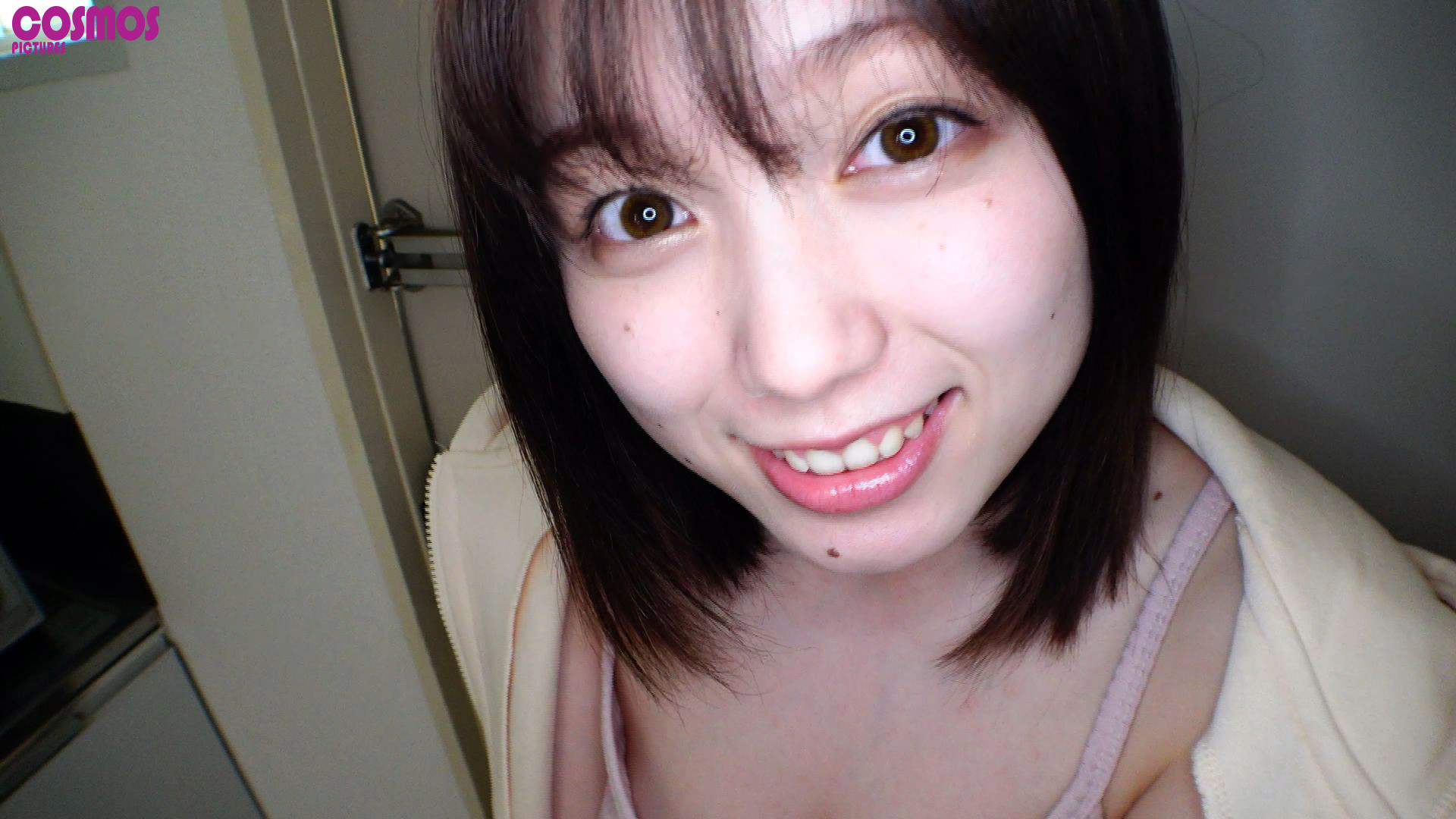 旦那の精子は飲まないけど俺のは飲んでくれる近所の巨乳若妻とのNTRプチ同棲日記 ねね 画像1