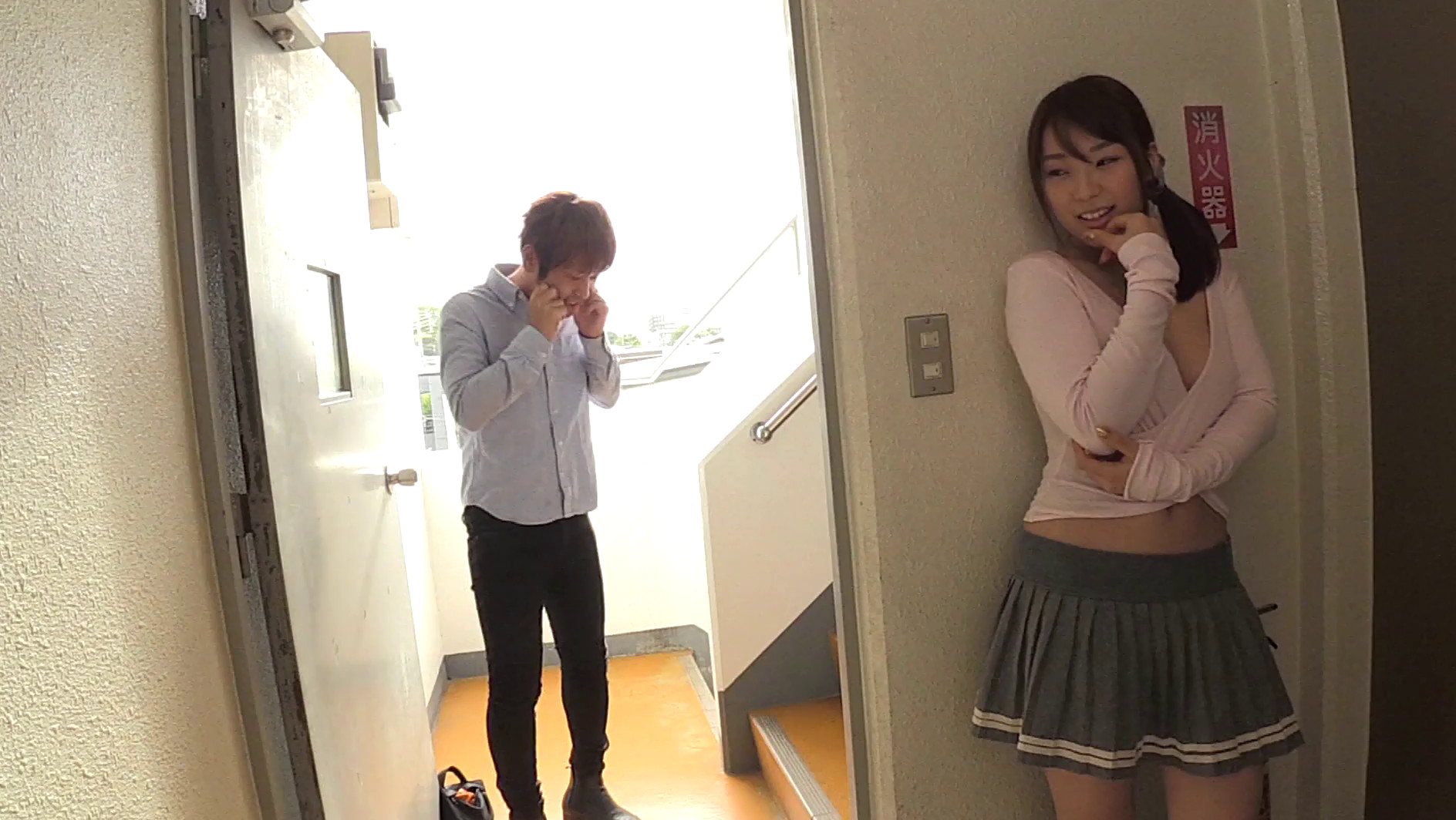 射精しても射精しても終わらない隣のお姉さんの即ハメ騎乗位 八乃つばさ 画像5