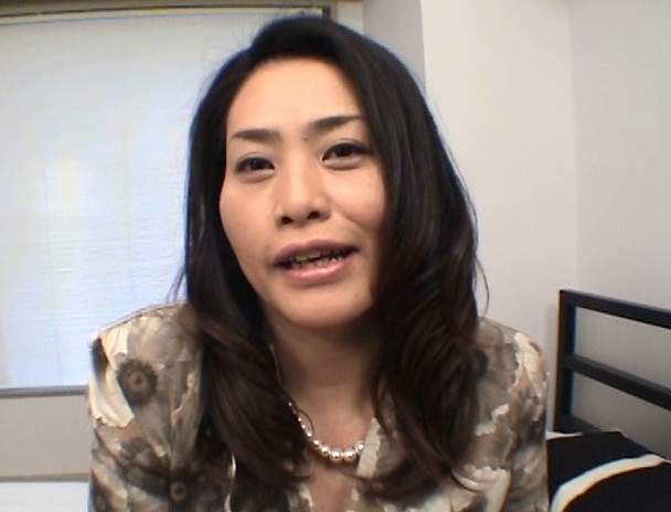 【エロ動画】山の手慕情 似てる！懐かしの名女優 芦田由佳 四十三歳 イメージ3