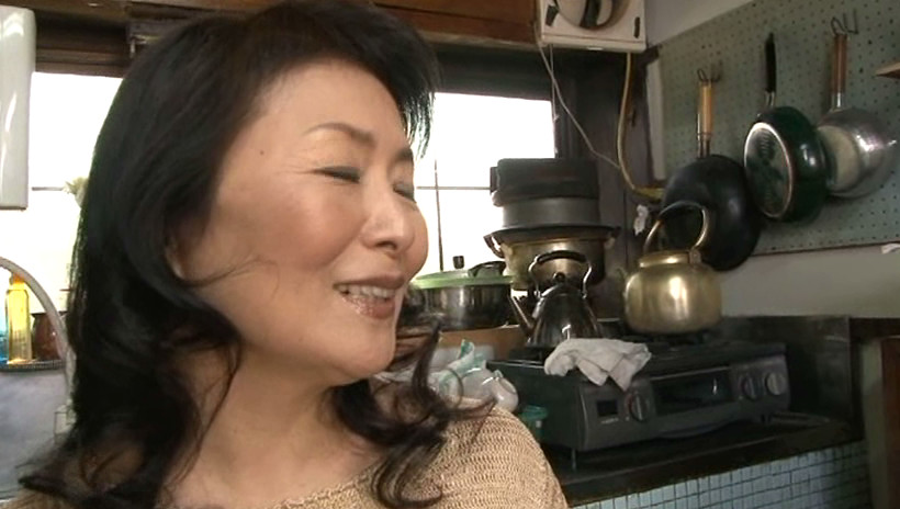 近親相姦 還暦夫婦と息子 松岡貴美子 画像1