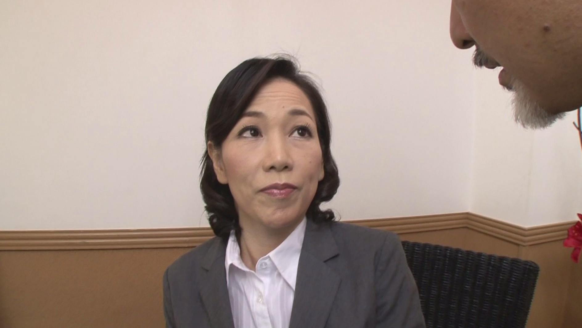 本当にあった!!完熟生保レディの中出し契約テクニック 司杏子 五十三歳 画像1