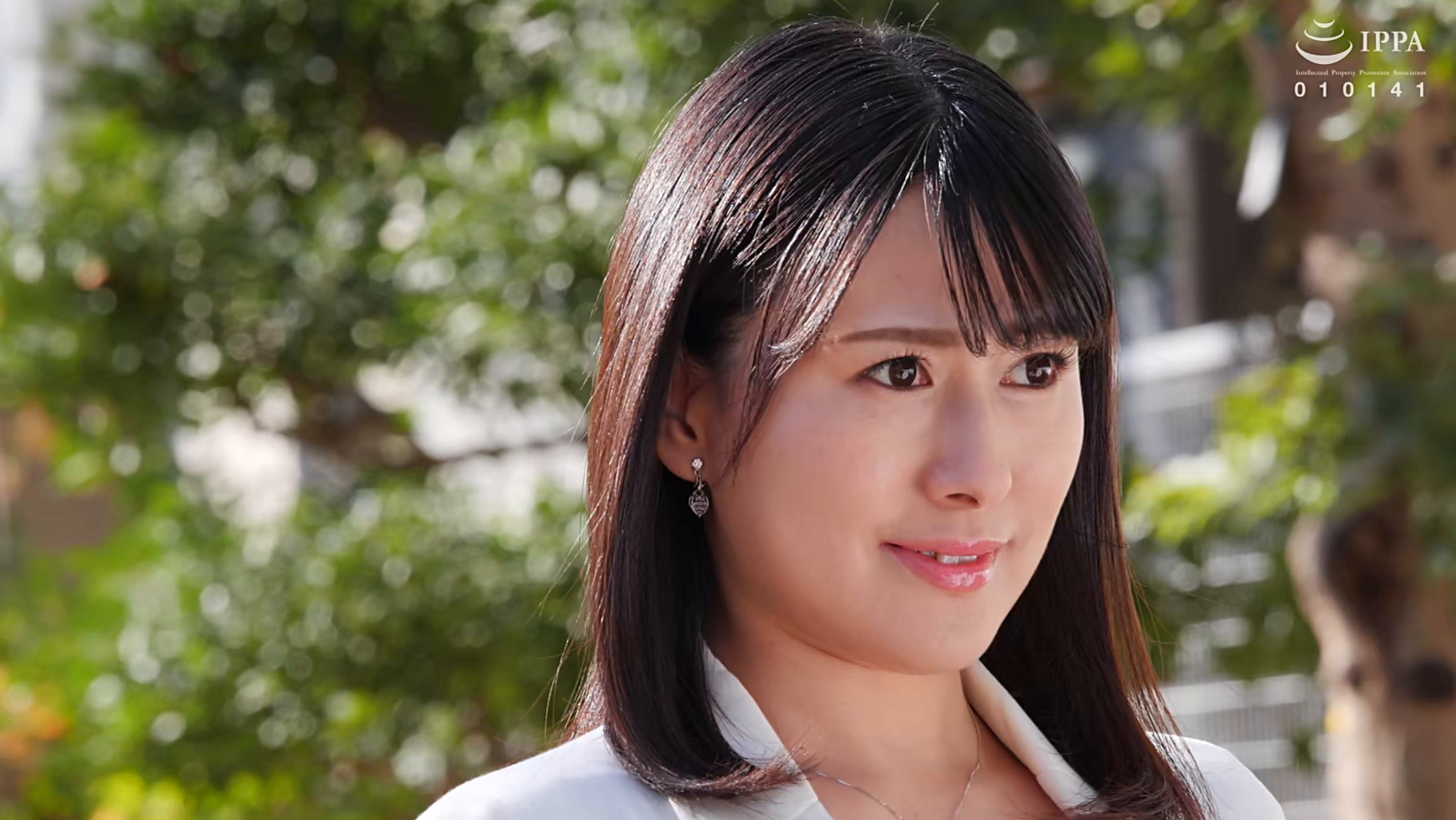 初撮り人妻ドキュメント 中沢すみれ 三十八歳 画像1