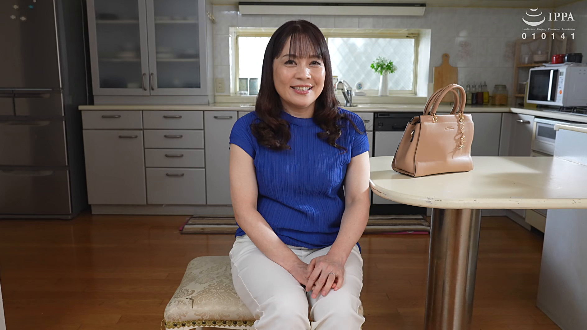 初撮り五十路妻ドキュメント 第二章 赤川しおり 五十三歳 画像1