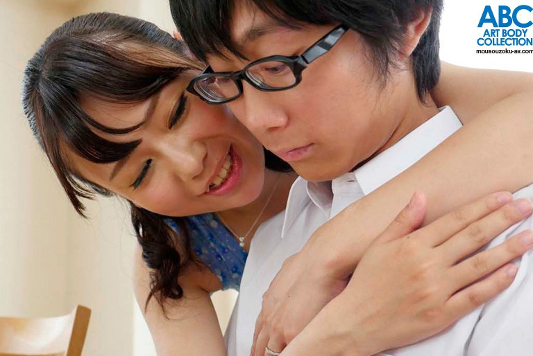 息子を溺愛する母、丘野さくら 画像10