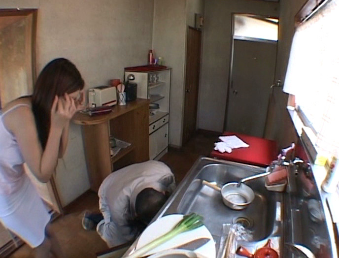 「女に恥をかかせない!男を求めている昼下がりの専業主婦がしかける(視線/パンチラ/密着)の欲情サインを見逃すな!」 VOL.4 画像16