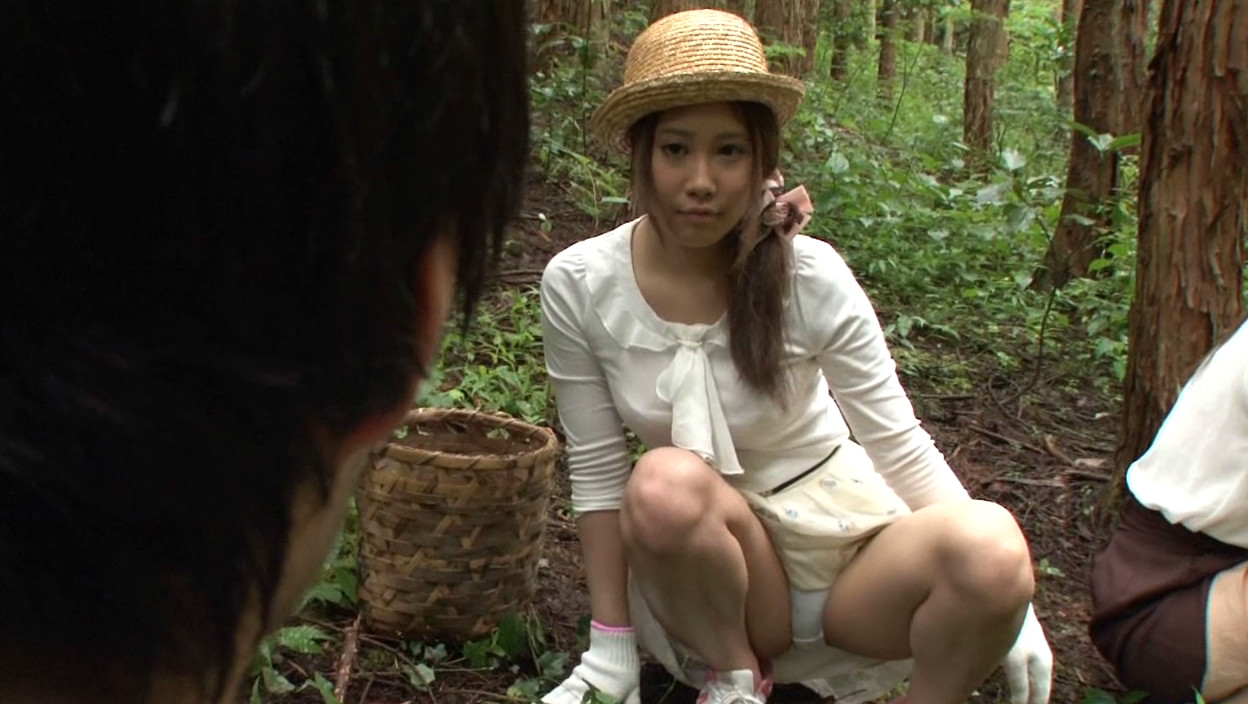 「混浴で一緒になった美淑姉妹が仕掛ける誘惑Wチラ見せで勃起したら・・・どっちでイク?」VOL.1 画像21
