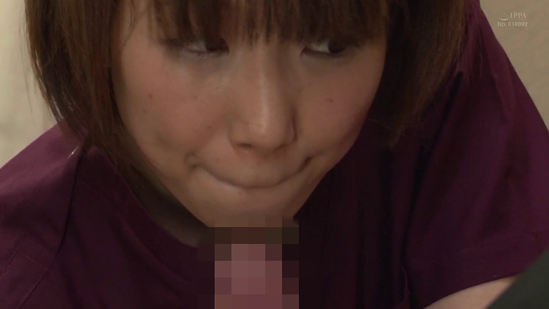 「『マッサージ中に発情してゴメンナサイ』勃起チ○ポに翻弄されたマッサージ師/美熟女/人妻/エステティシャンは膣奥に挿入するまで終われない480分」 画像18