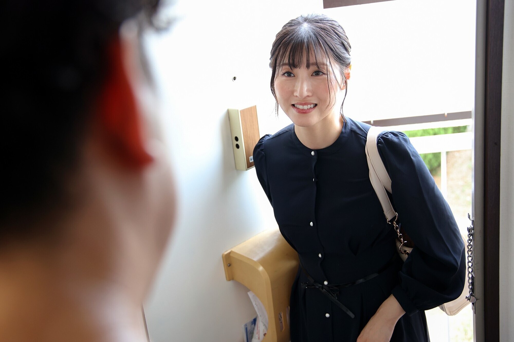 ヌキ無し人妻メンエスで出会ったおばさんセラピストと意気投合!店外デート中に勃起したらラブホに誘われ・・・ご休憩2時間で何度も中出しさせてくれました。 画像3