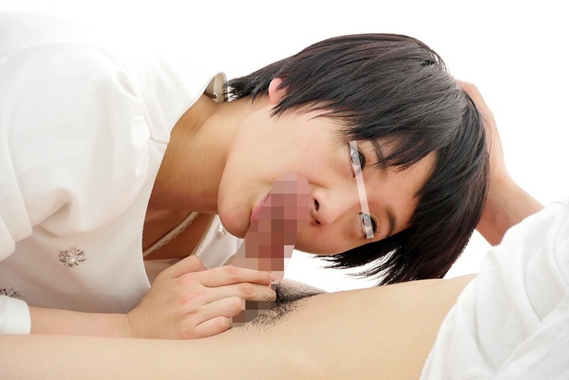 一般男女モニタリングAV 男女の友達同士が2人っきりの密室でフェラ技コンプリートできたら100万円!どんどん過激になる14種類のフェラチオミッションにフル勃起チ○ポは暴発寸前!口の中いっぱいに広がるチ○ポの感触に濡れてしまった発情マ○コ! 画像5