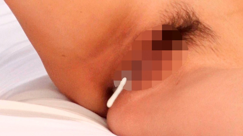 ザ・マジックミラー 顔出し!女子大生限定 8本番!リアル友達関係の男女の素人大学生が生まれて初めての素股に挑戦!2人っきりの密室でクリトリスとチ○ポを擦り合わせると友情の壁を超え我慢できずにヌルッと挿入してしまうのか!? 4 人生初の真正中出しスペシャ・・・ 画像10