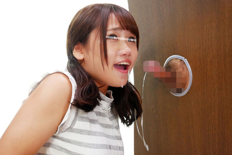 一般男女モニタリングAV しごいてしゃぶってヌキまくり!!素人女子大生が無数に生えた壁ち○ぽの即ヌキに挑戦! 4 フル勃起ち○ぽに囲まれ恥じらいながらもオマ○コが濡れてしまった女子大生はザーメンまみれでノンストップ射精SEX!総発射51発! 画像6