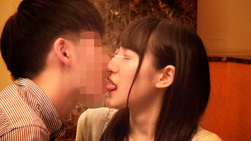 一般男女モニタリングAV 素人大学生の性欲徹底検証 朝までエッチしなければ賞金10万円!終電を逃した男女の友達はラブホテルで2人っきりになったら1発10万円の連続射精セックスに挑戦してしまうのか!? 7 彼氏がいてもラブホテルのエッチな雰囲気に呑まれた女子大生オマ・・・ 画像2