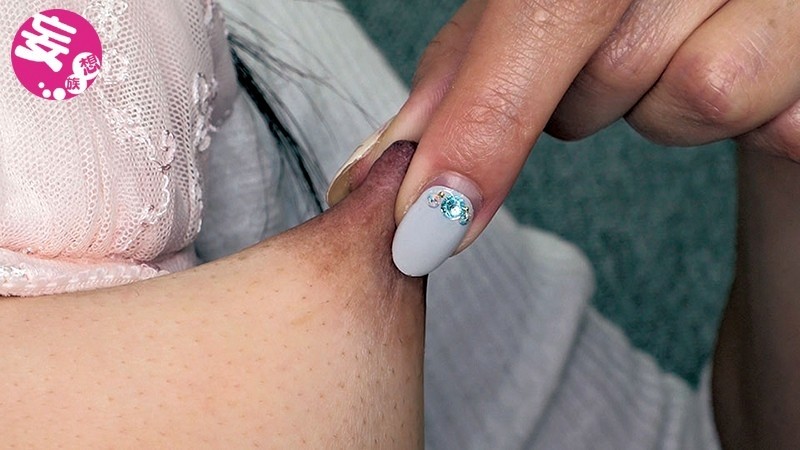 過敏な乳首 ちくびオナニー 画像10