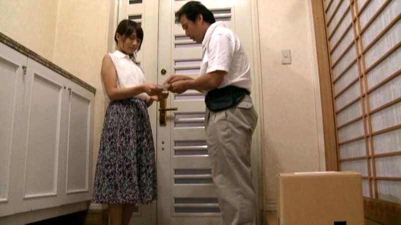 他人の妻ほど卑らしい!! 節操のない奥様たちの私生活 画像4
