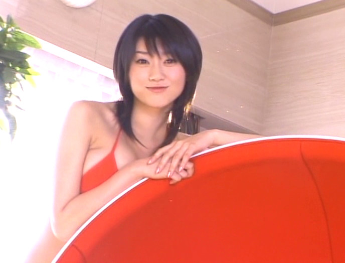 “She” 原幹恵2