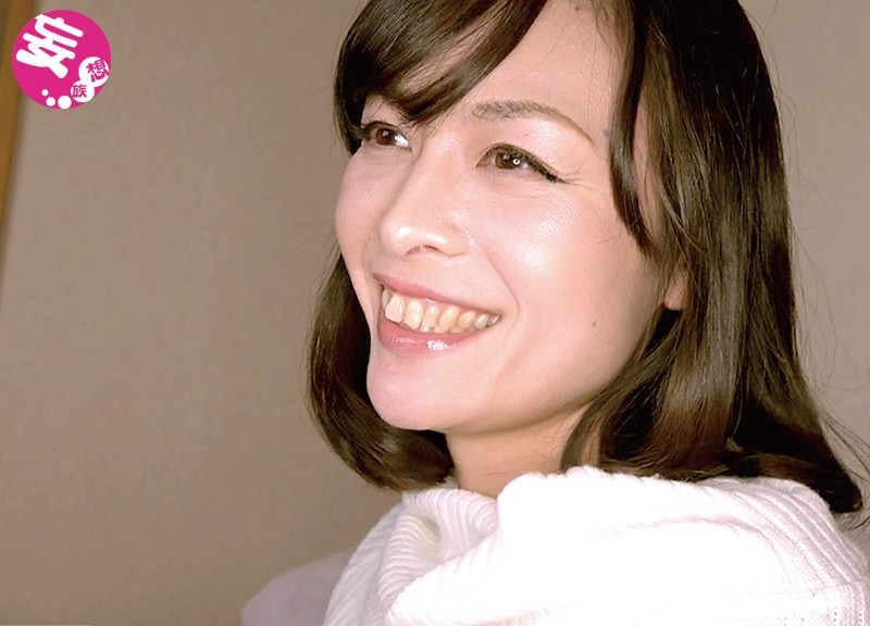 逸材!高身長で【瞳孔開きイキ】反応がエロ過ぎる奥さん究極NTR「私、妊娠しやすいから・・・」よしこ40歳 画像5