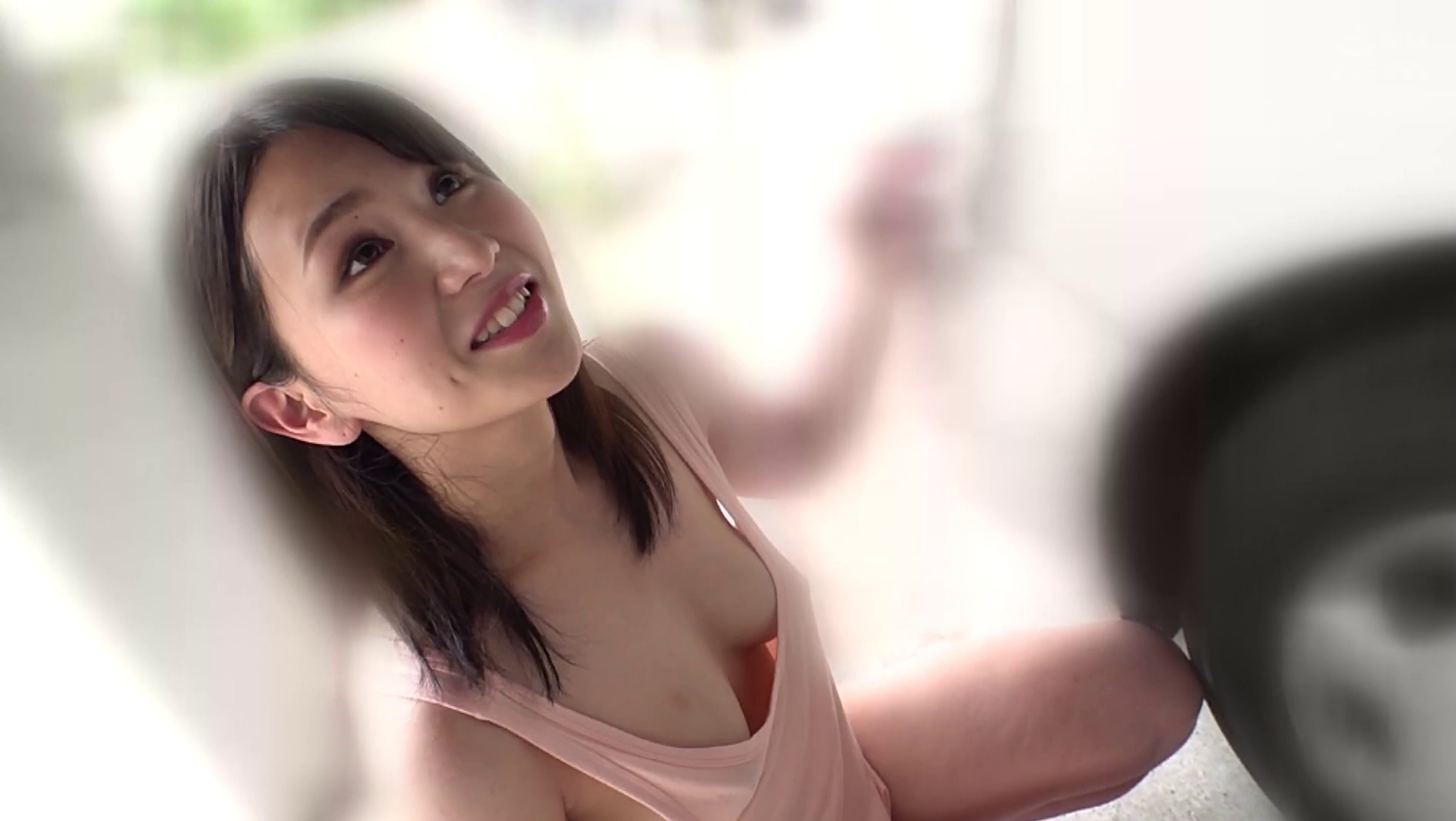 「家の近くだし・・・」巨乳妻の普段着はまさかのノーブラ!誘惑するように揺れるナマ乳に見とれていたら・・・ 画像8