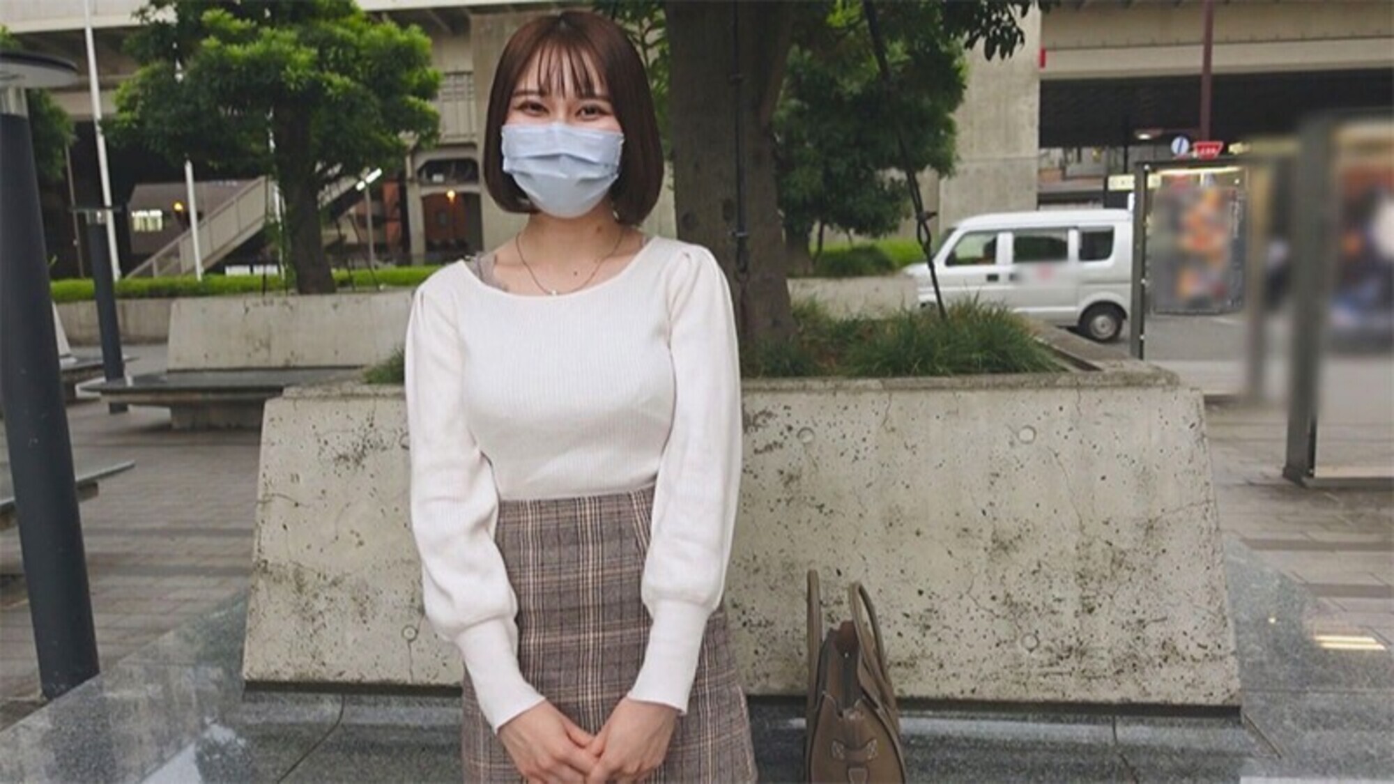 【爆乳個撮】とんでもない乳袋の弾丸即系のド変態現るッ!自他共に認めるナイスバディなGカップ女子大生とハメ撮りして来ました!【着衣巨乳】 画像1