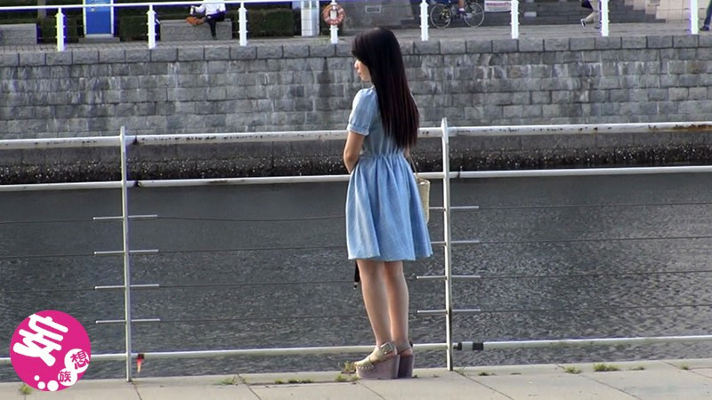 世田谷成城で暮らす名門女子大に通う18才お嬢様は中出し懇願する超ビッチ、自宅でAV DEBUTするの巻。