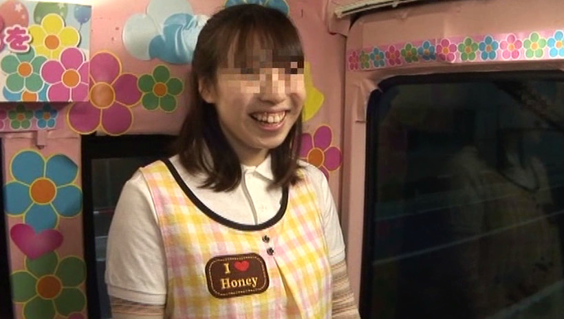マジックミラー便 あの頃大好きだった!幼稚園の先生&保母さん編 優しくて子供好き 癒し系No.1の職業の女性はチ○ポにもかまってくれるのか!? 画像14