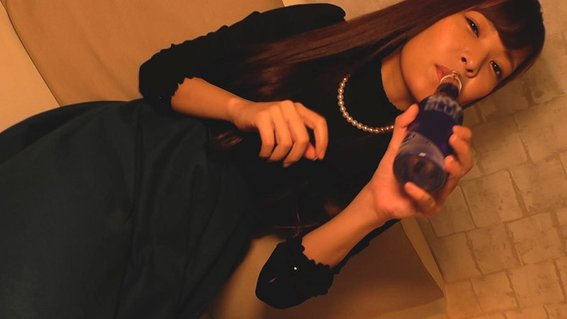 完全プライベート映像 ドスケベ乳輪変態お姉さん 川口ともかと初めての二人きり泥●ラブホお泊まり 画像1