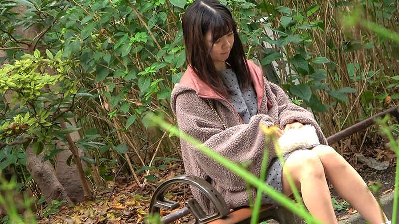 中出しデビュードキュメント V0黒髪清楚系専門学生 花井しずく22歳 画像1