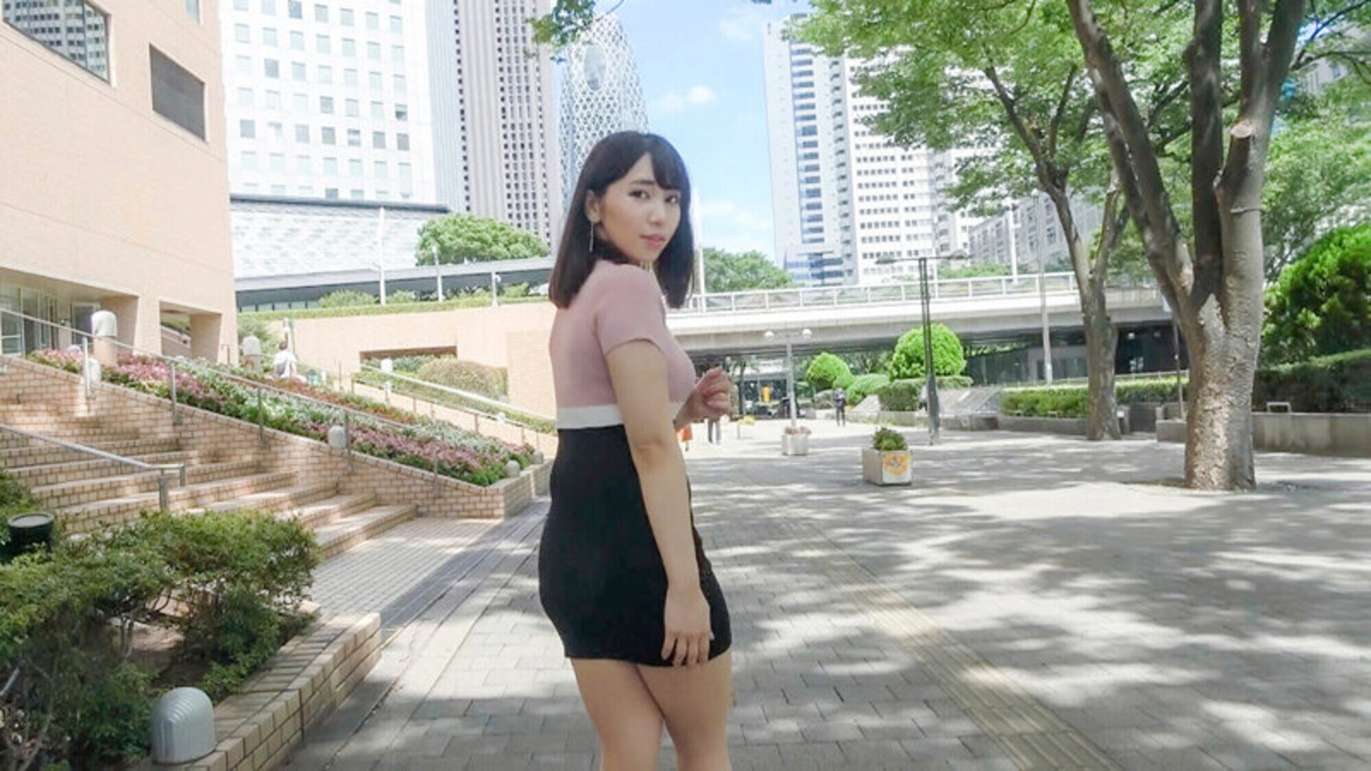 旦那直送貸し出し妻 マシュマロFカップ巨乳ドM妻 さとみ（28歳） 美丘さとみ