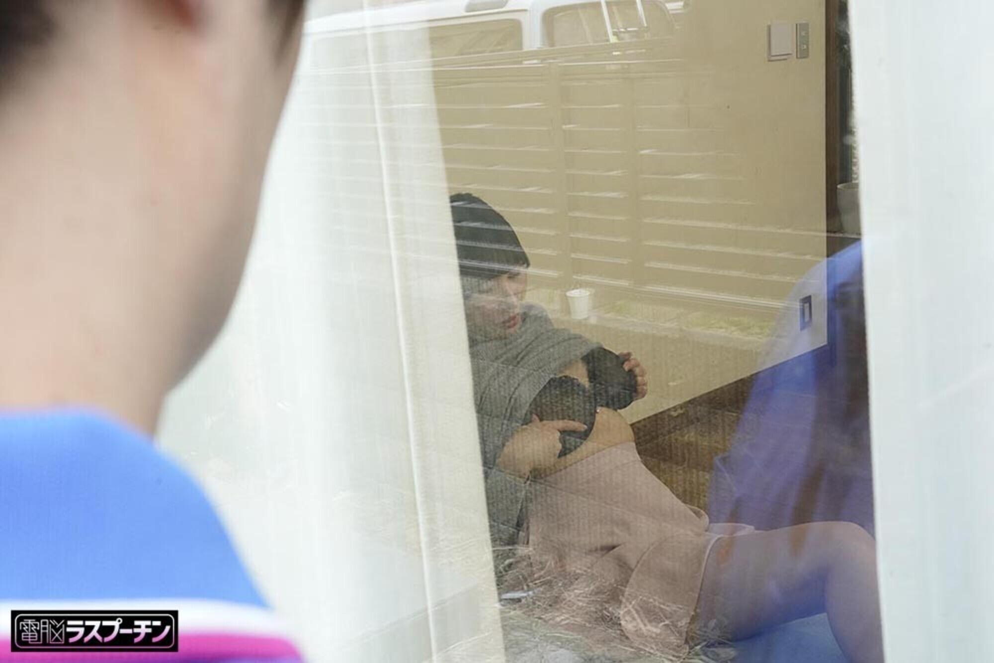 セクシーランジェリーコレクションを引っ越し業者に見つかった巨乳人妻がザコ乳首を開発され性処理肉便器になるまでたった3日 広瀬美結 4枚目