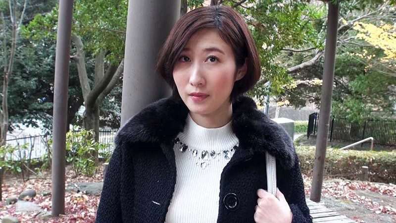グロまん毛の淑妻 渋川みさと 画像1