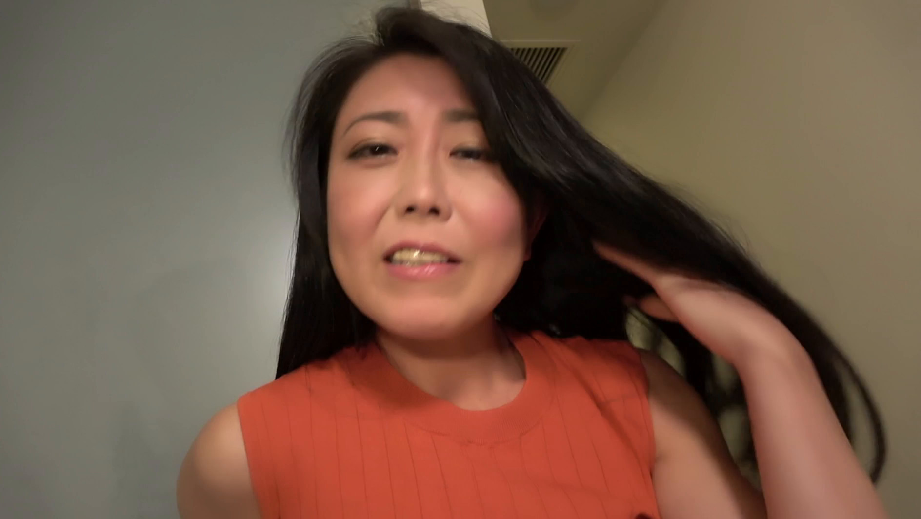 街角母娘ナンパ! 5 禁断の親子同時ナンパで母と娘に究極羞恥!!16名 画像10
