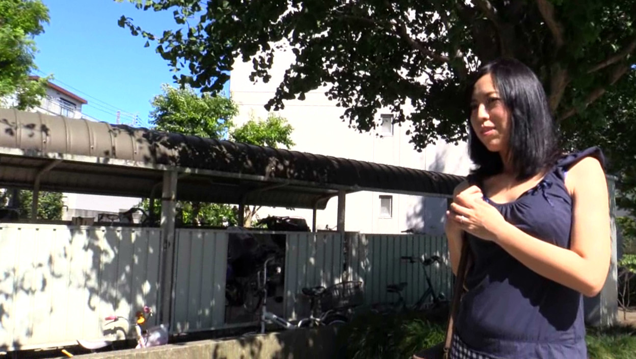 ガチナンパ!!団地に住む人妻に、生中出ししちゃいましたぁ~ 品● 東五●田団地編 画像17