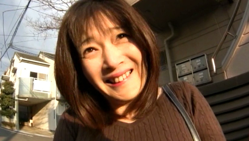 妊娠覚悟で中出し懇願!! 淫乱素人五十路妻21人 4時間30分 画像16