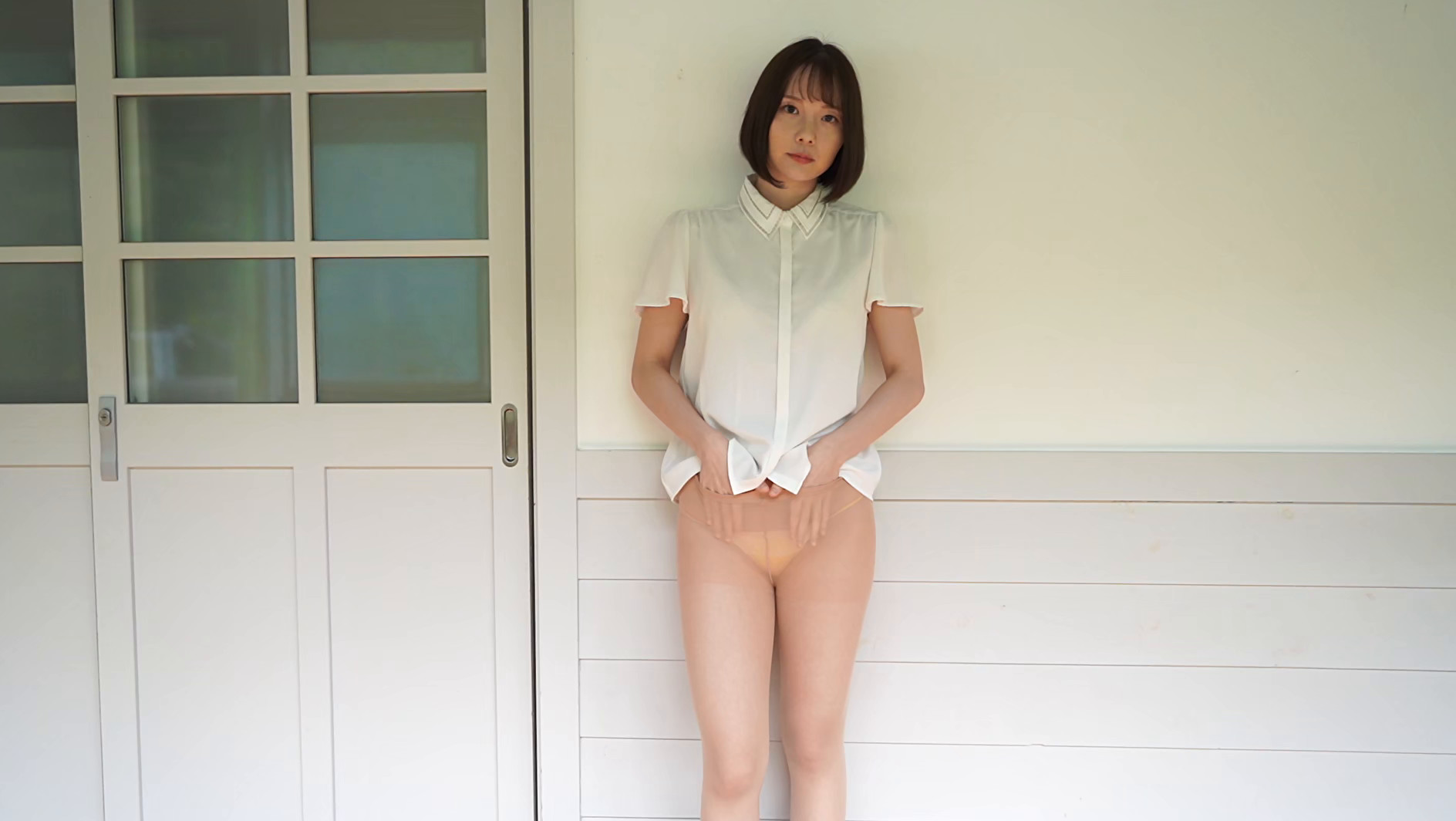 【エログラ動画】淡く真っ白に 佐野水柚 イメージ2