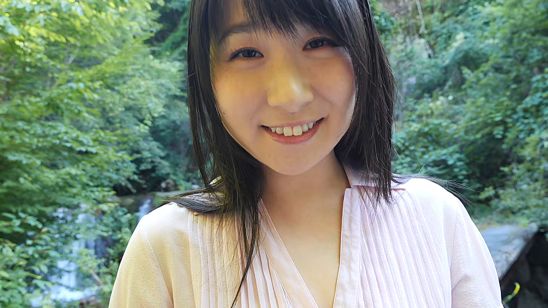 【分割版】ぶらり桃夢温泉 桐山瑠衣 #2 1枚目