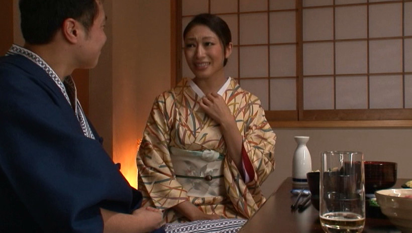 温泉女将の古めかしい淫語とセックス 小早川怜子 画像2