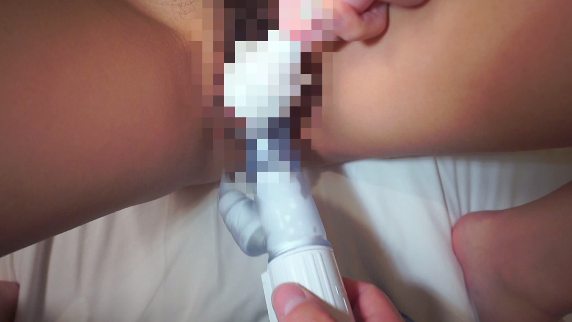 みさきちゃんクンニと電マどっちが好き?「理想は・・・入れながら電マあてられたら、多分、ヤバイ」 画像21