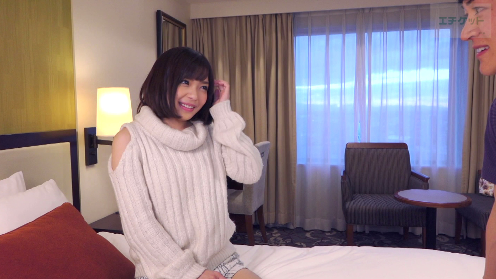 ゆいかちゃんに素股!「これ以上ダメ!彼氏いるし・・・キモチイイけどダメ」って乳首がコリコリに勃ってるじゃないですか?もう最後までしちゃいましょう。 画像3