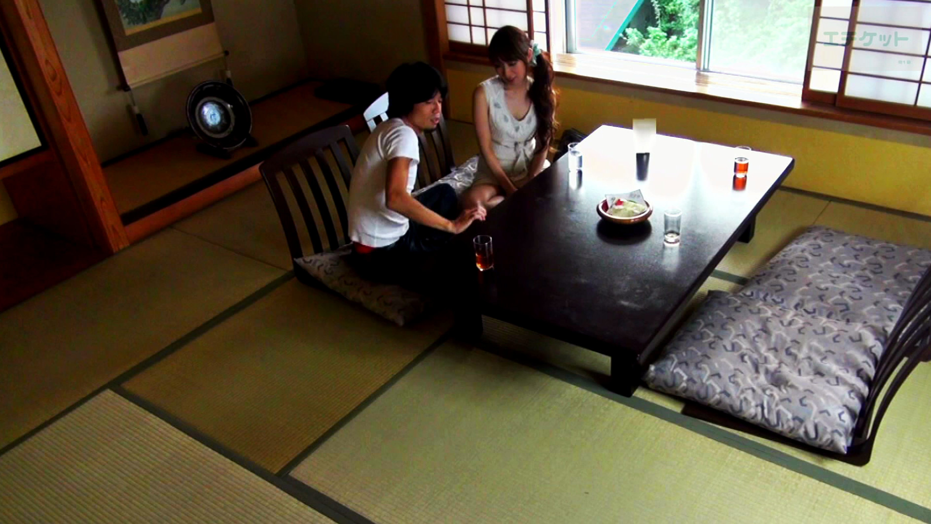 旅の恥はかき捨て?旦那さんよりおっきいチ○コにご満悦!なんとご主人さんに浮気をされて気晴らし旅行中の人妻さんと温泉に入る前にやらしい汗をたっぷりかいちゃいました! 画像6