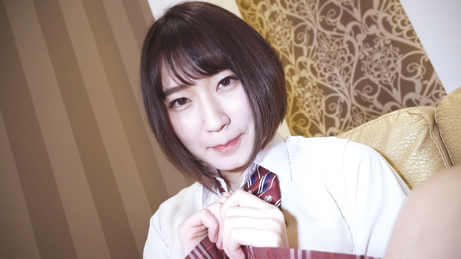ショートカットのリアルJ○娘！？ えみ？？歳