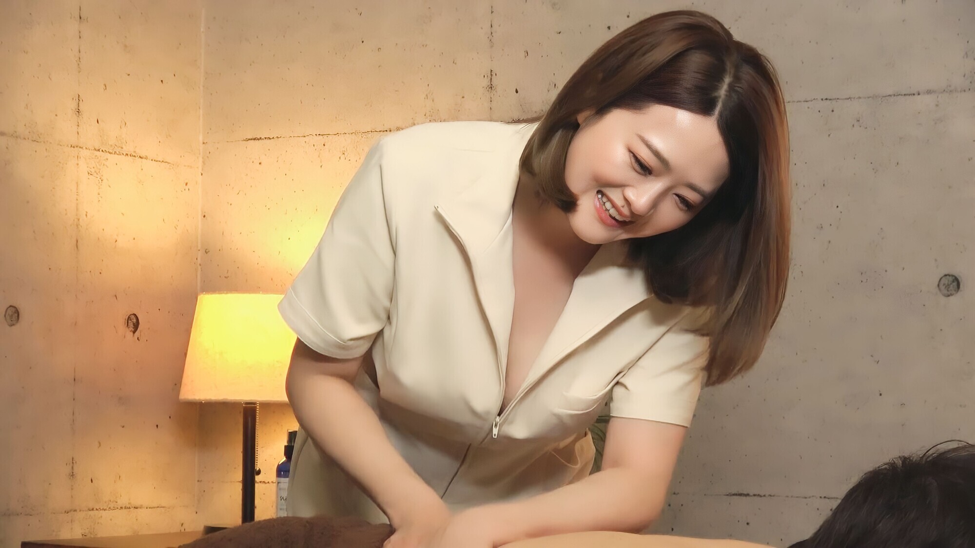 本当は待っていた!?断りきれない人妻のメンズエステ 3 画像14