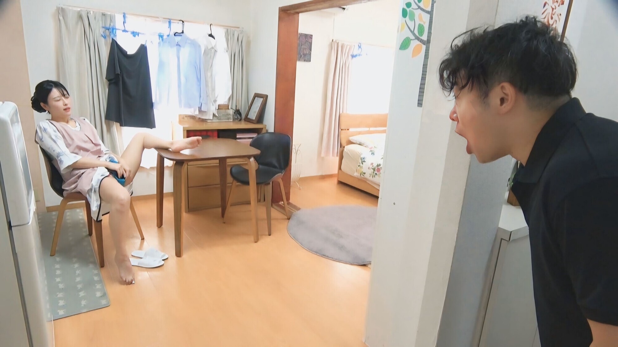 男の勝負パンツを拾い発情し、そのパンツでオナニー&痴女プレイで性欲発散する変態妻達と中出し絶倫性交5名 #03 画像1