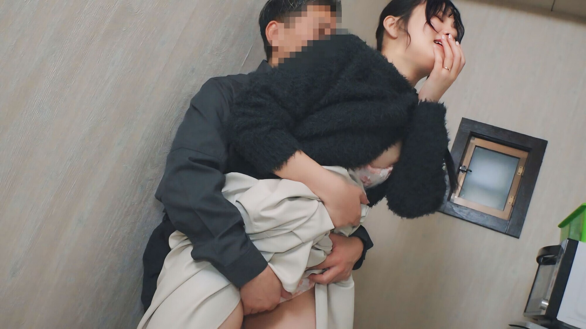 【配信限定】業務中に社内不倫に勤しむ5組の男女のNTR性交 vol.2-2 画像5