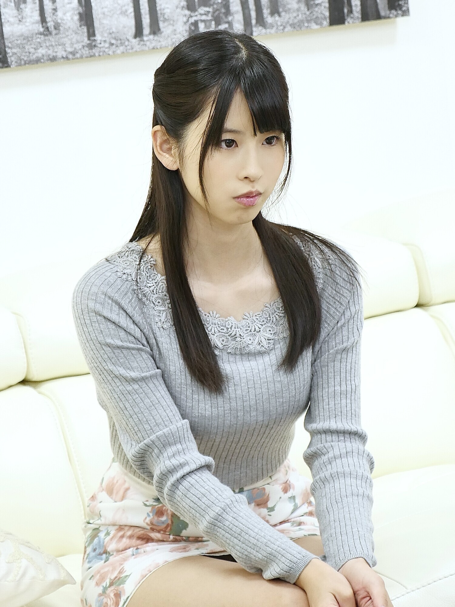 生まれて初めての人妻風俗面接 7 はとり心咲 画像1