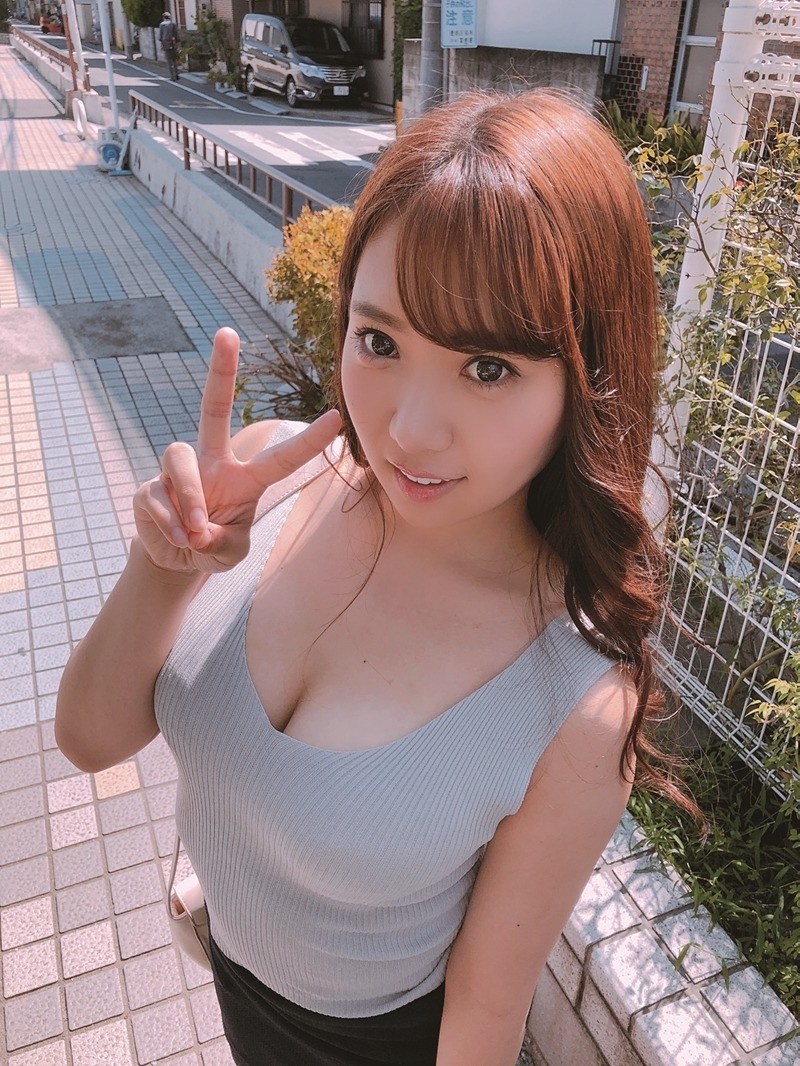 貞淑妻が夫に内緒でAV出演！イク事を我慢させられ、気が狂う程寸止めされた後の気持ちよすぎる大絶頂セックス！ 紗梨さん 画像1