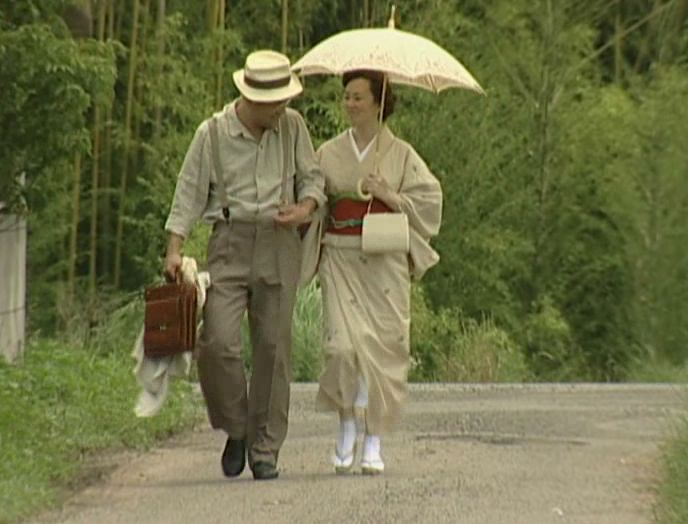 中高年の為に・・・ 昭和エロ本集 もんぺ 割烹着 行水 牛舎 乳房 画像1