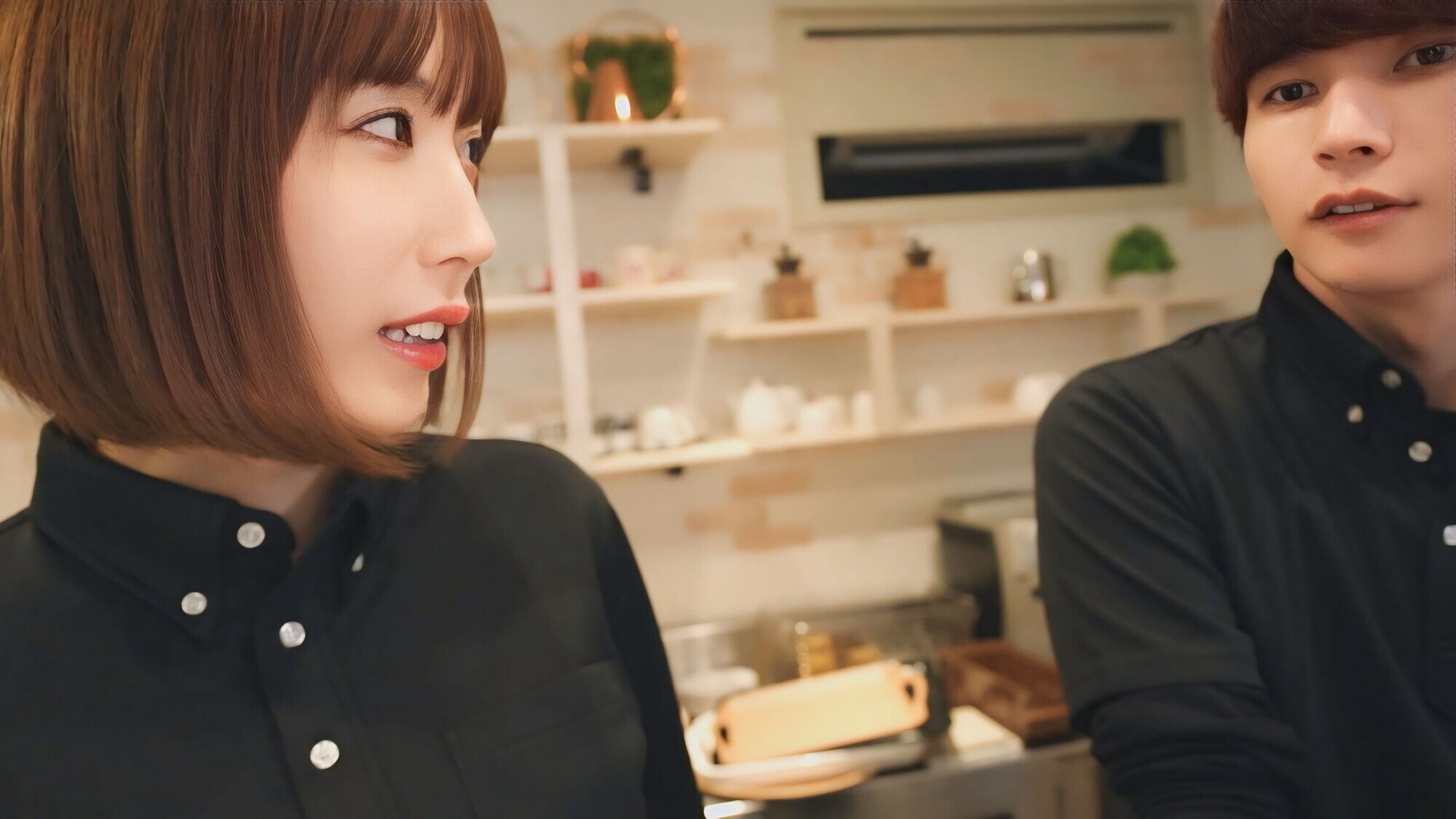 バ先NTR 性格◎スタイル◎顔ももちろん◎なパーフェクト妻の悩み相談にのっていたら連日色んな場所で旦那には見せないトロ顔で浮気SEXをキメまくれた 画像1