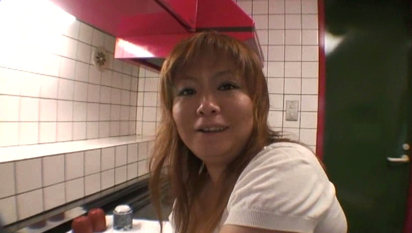 スイカップ熟女 弓香 画像1